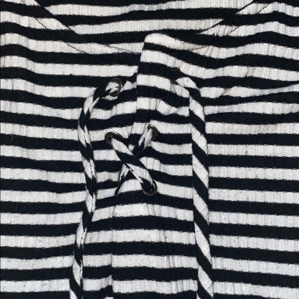 Shirt - Picture 3 of 4